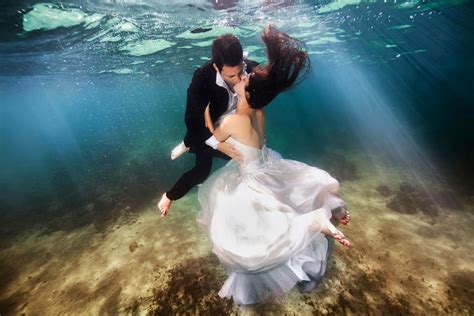 Brilliant Underwater Wedding Photography