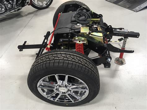 The ALL NEW HTX kit from Roadsmith trikes: For the new 2018 Goldwing 1800’s — UNB Customs: Trike ...