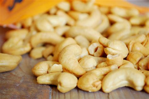 Benefits of Cashews — Nuts.com