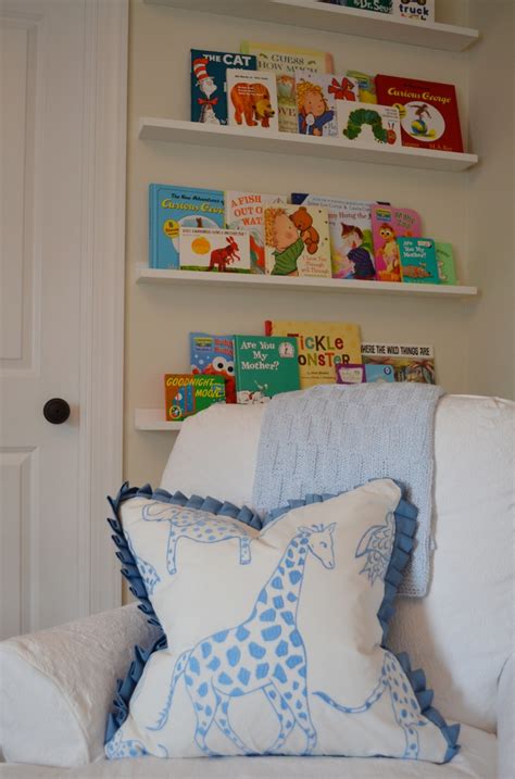 Nursery Reading Nook | Nursery reading, Reading nook, Nursery