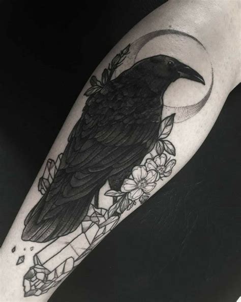 60 mysterious raven tattoo designs with secret meanings – Artofit