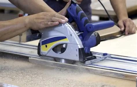 Track Saw vs Circular Saw - What’s The Difference? | Tools Haven