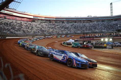 Which NASCAR race track is temporary? Exploring examples from the 2023 ...