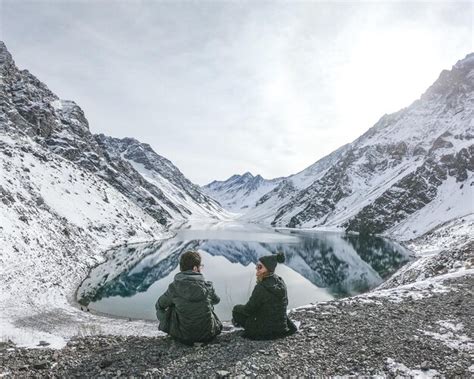 Premium Photo | A couple in winter vacation at portillo chile