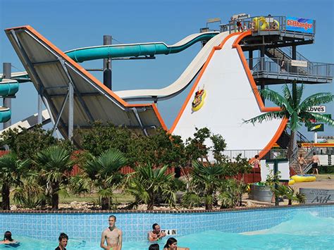 Attractions | Castaway Cove Water Park | Wichita Falls, TX