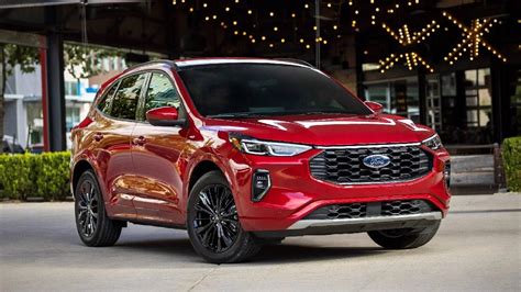 Which 2023 Ford SUV Gets the Best Gas Mileage?