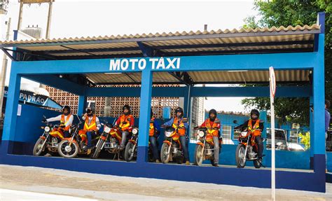 O que é moto táxi e como funciona no Brasil - Motos de Leilão