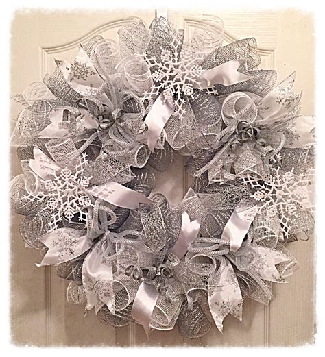 Winter Snowflake Deco Mesh Wreath/Snowflake Wreath/Winter