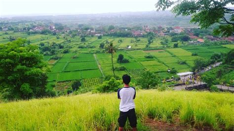 Inilah 10 Tempat Wisata Alam Bukit Di Klungkung Bali