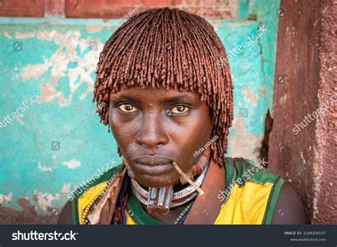 Omo Valley Ethiopia March 18 2019 Stock Photo 2169200537 | Shutterstock