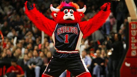 3. benny the bull - chicago bulls | MARCA English