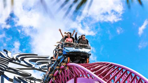 People trapped midair on Movie World’s DC Rivals HyperCoaster | Gold Coast Bulletin