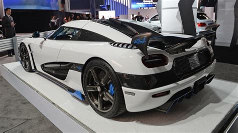 Koenigsegg Agera RS1 (Ultimate Guide)