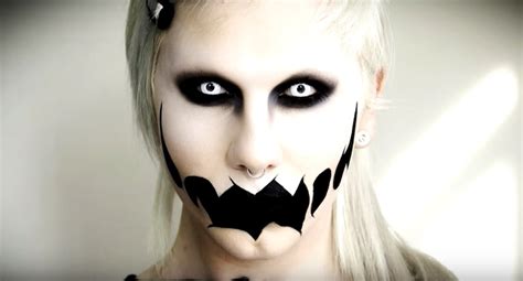 11 Ghost Makeup Tutorials To Haunt Your Way Through Halloween