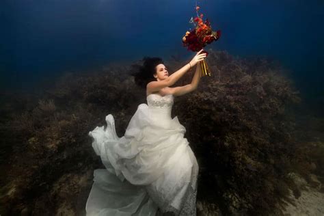 Brilliant Underwater Wedding Photography