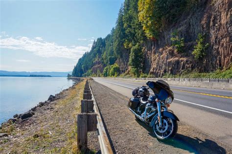 The ultimate guide to motorcycle road trips - Roadtrippers