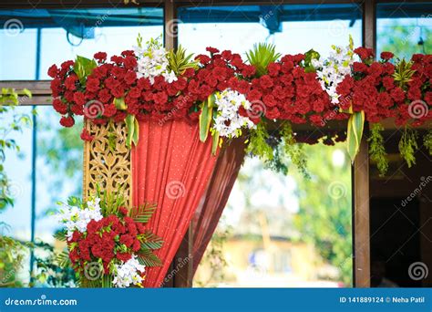 Wedding Stage of Flowers Disign Stock Photo - Image of flowers, design: 141889124