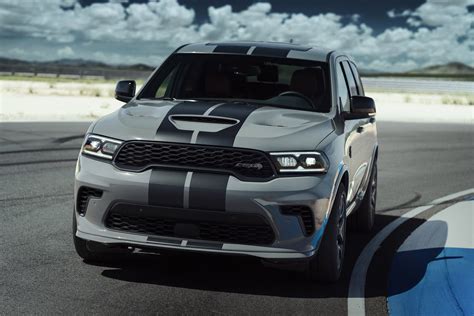 2021 Dodge Durango SRT Hellcat is a Three-Row Drag Racing Machine