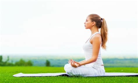 How Meditation And Breathing Exercises Affect Your Body - GeeksScan