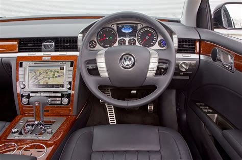 Volkswagen Phaeton 2003-2015 interior | Autocar