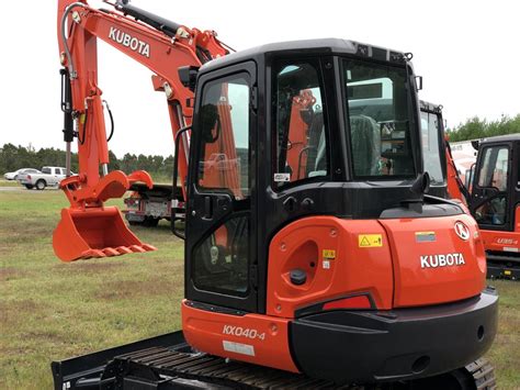 Kubota KX040 Series|Mini Excavators - Kubota North Sales & Service