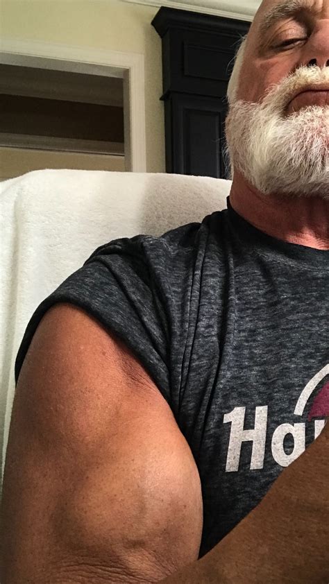 Hulk Hogan Reveals Painful Injury He Shares With Rusev