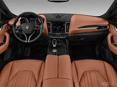 2017 Maserati Levante: 16 Interior Photos | U.S. News