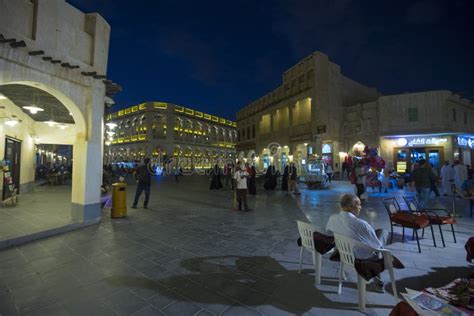 Night Scene of Souq Waqif in Doha, Qatar Editorial Photography - Image of cafes, gulf: 190619947