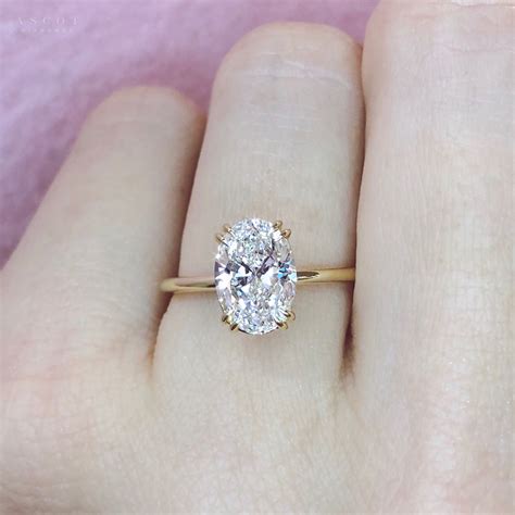 Oval Cut Diamond Gold Ring