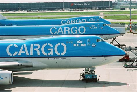 Thirteen Boeing 747 cargo planes come to Nigeria daily. - New Dawn Nigeria