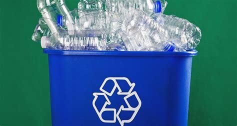 DRINKStuff SA | ‘Plastic recycling is a dead-end street’, claims Greenpeace