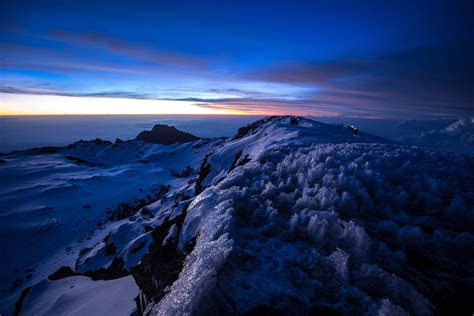 Views from Uhuru Peak after a sunrise summit of Mount Kilimanjaro [OC] [4743x3162] : r/EarthPorn