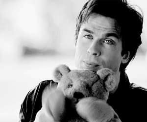 Imagem de black and white, gif, and damon salvatore Paul Wesley Vampire ...