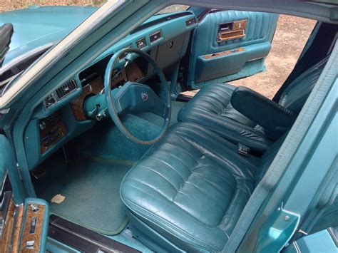 Time Capsule Cadillac: 1979 Cadillac Seville | Barn Finds