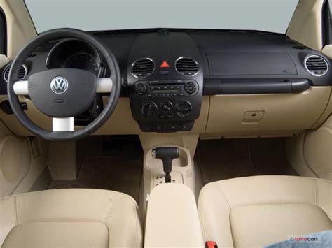 2007 Volkswagen New Beetle Interior | U.S. News & World Report