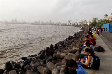 Sunset in Marine Drive Mumbai & Juhu beach at night (Maharashtra) | My Travelogue - Indian ...