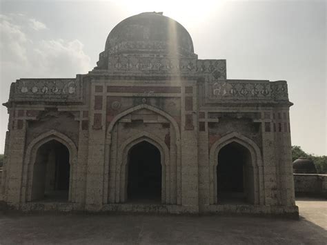 A beautiful 16th century archaeological site at Jhajjar, Haryana - Tripoto