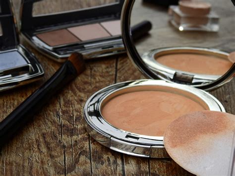 Bronzer Vs Contour: Top 2 Amazing Facts To Know