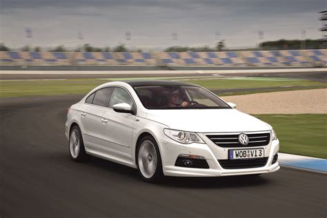 VW Passat CC R-Line Revealed - autoevolution