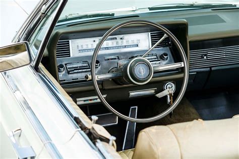 1967 Lincoln Continental Interior