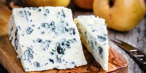 Bleu d'Auvergne | Traditional Cheese From Auvergne, France