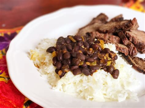 Simple to Make Traditional Black Beans and Rice Recipe