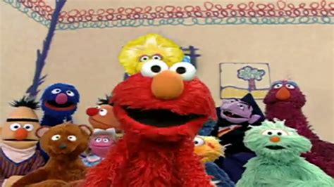 Sesame Street: Elmo's World: What Makes You Happy? - Clip - YouTube