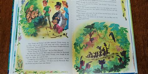 Walt Disney's Peter Pan - 1978 Golden Book - James M Barrie - Vintage Book, 1970s