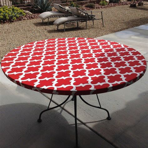 Fitted Red Round Vinyl Elastic Table Covers | Table Covers Depot