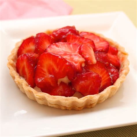 Strawberry Tart Recipe – Lauren Gemmell