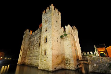 Sirmione Castle , Garda Lake - Italy Stock Image - Image of brescia, castle: 25595975