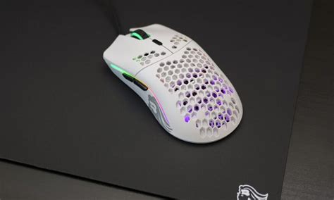 Things To Consider Before Buying White Gaming Mouse - TechBullion