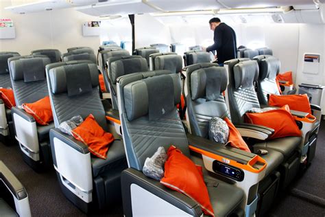 Flight Review: Singapore Airlines Premium Economy Class, 45% OFF