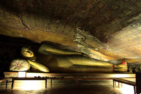 Sri Lanka - Dambulla Cave Temple 020